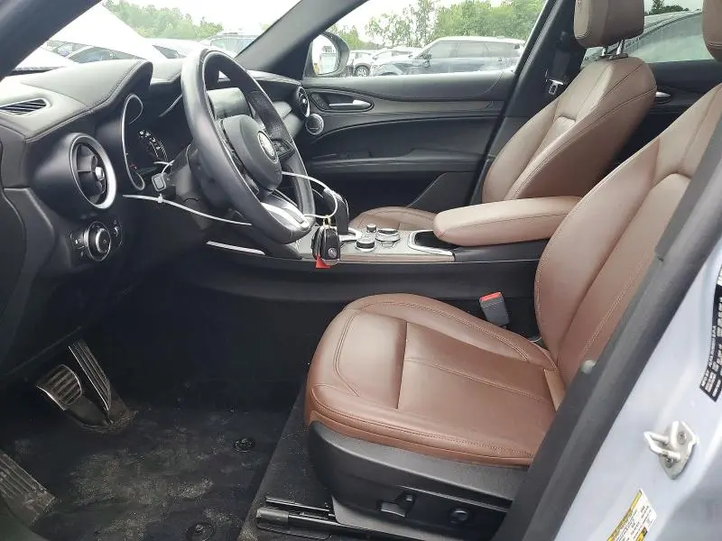2022 ALFA ROMEO STELVIO TI  