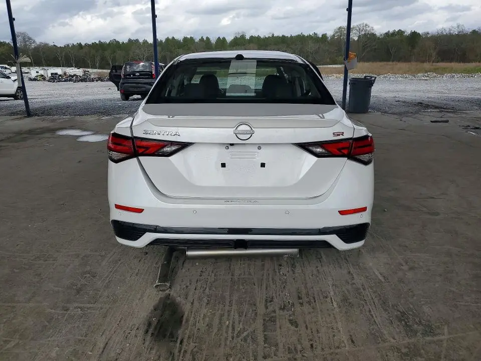 2025 NISSAN SENTRA SR  