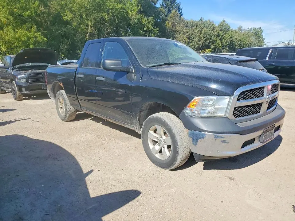 2013 RAM 1500 ST  