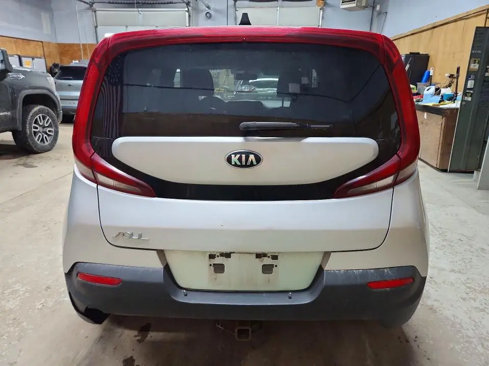 2021 KIA SOUL LX  