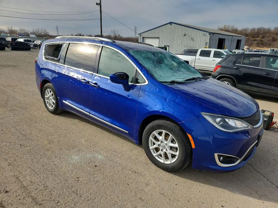 2020 CHRYSLER PACIFICA TOURING L  