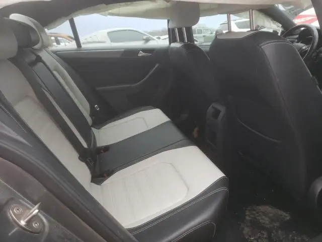 2017 VOLKSWAGEN JETTA SPORT  