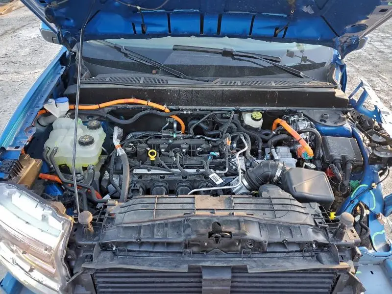 2022 FORD MAVERICK XL  