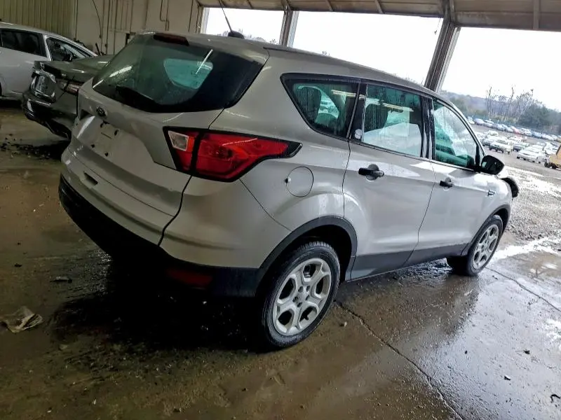 2019 FORD ESCAPE S  