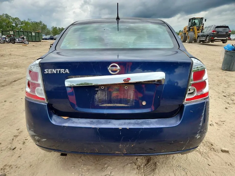 2010 NISSAN SENTRA 2.0  