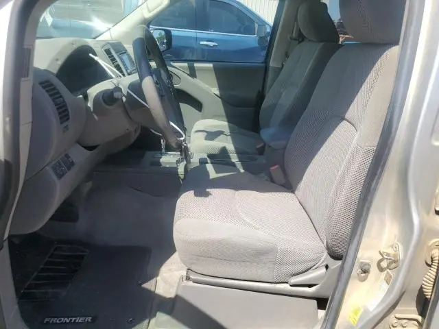 2017 NISSAN FRONTIER S  