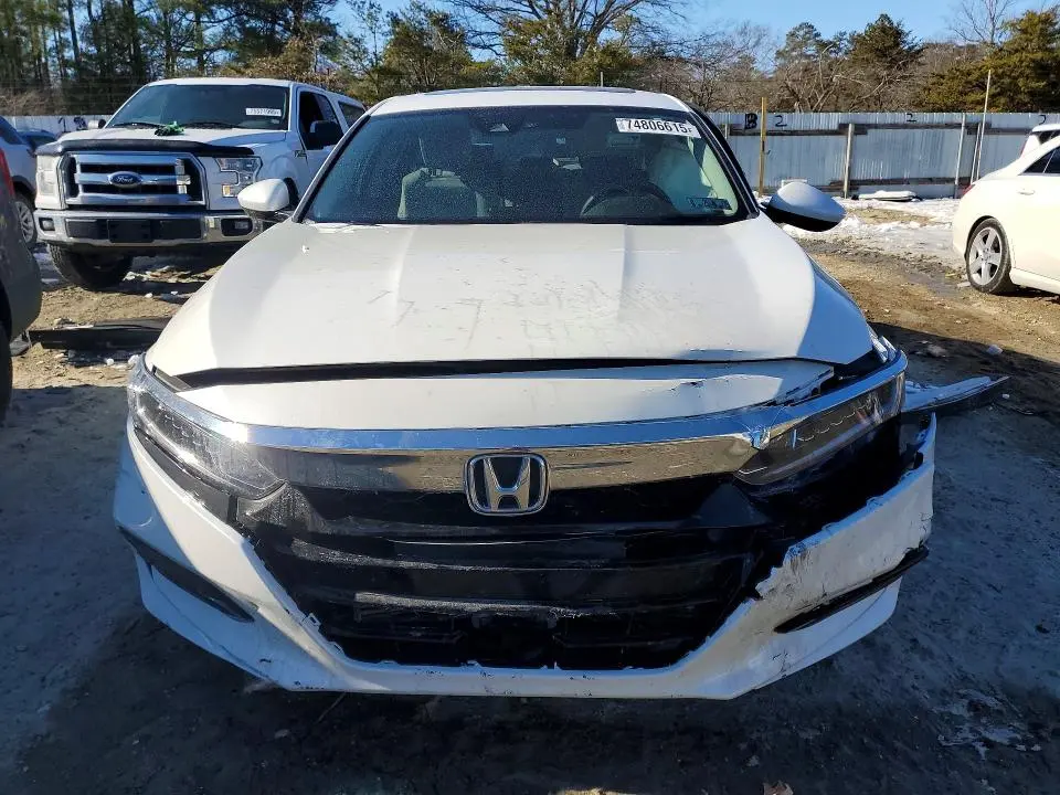 2018 HONDA ACCORD EX  