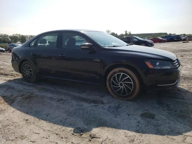 2014 VOLKSWAGEN PASSAT S  