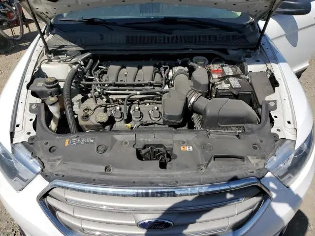 2018 FORD TAURUS SE