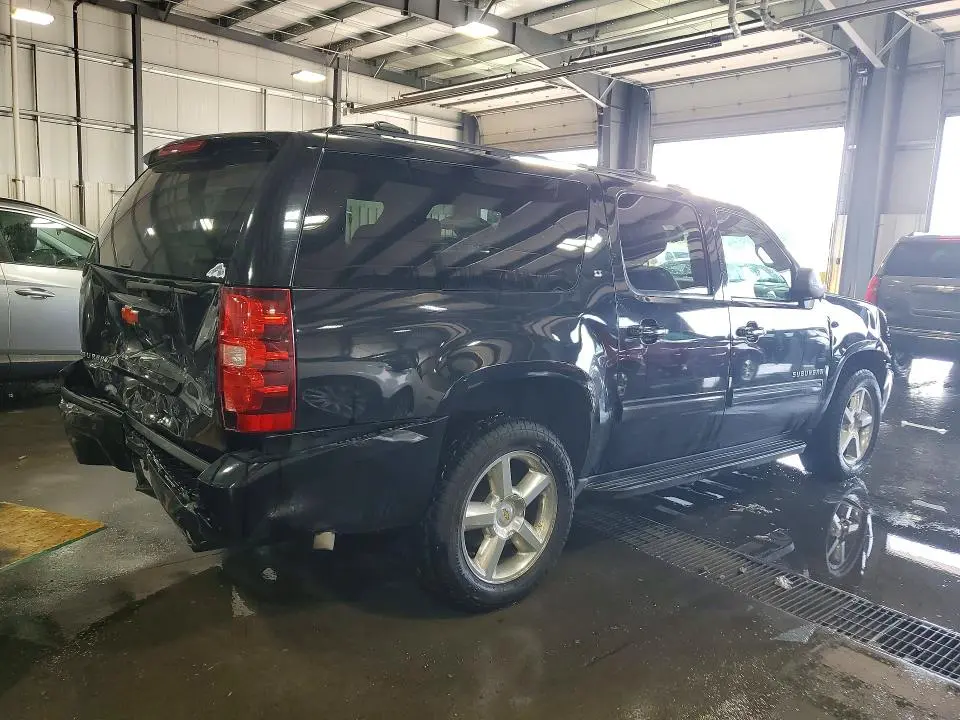 2012 CHEVROLET SUBURBAN K1500 LT  