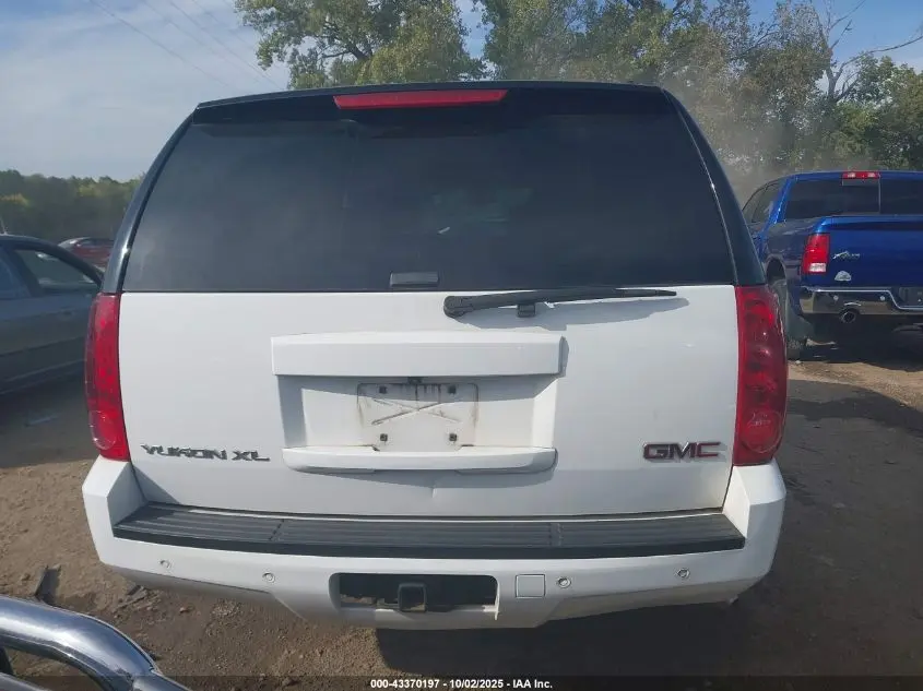 2012 GMC YUKON XL 1500 SLT