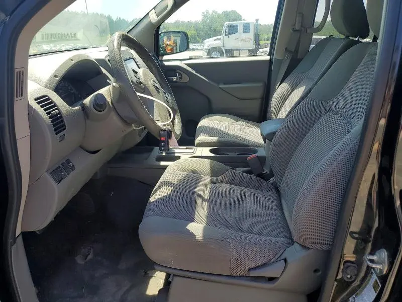 2019 NISSAN FRONTIER SV  