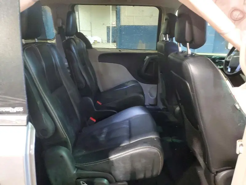 2014 CHRYSLER TOWN & COUNTRY TOURING L  