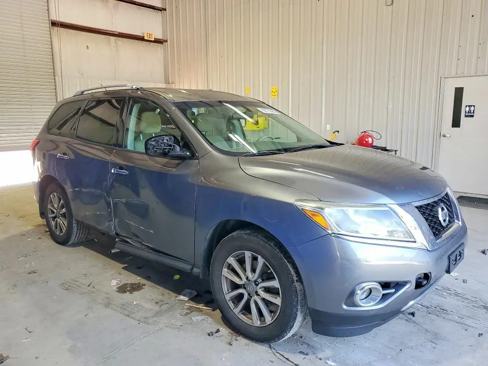 2015 NISSAN PATHFINDER S  