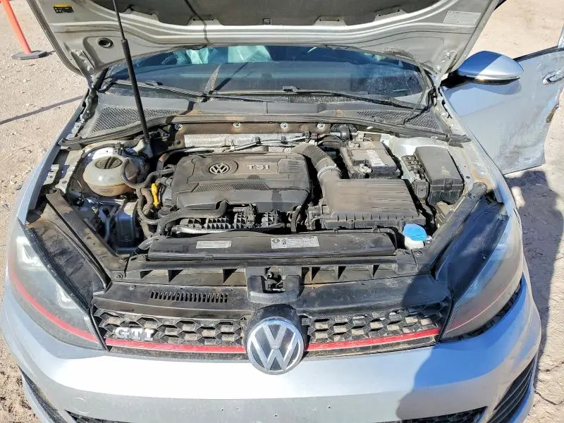 2015 VOLKSWAGEN GTI   