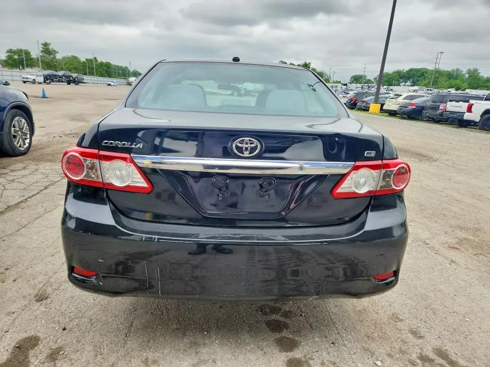 2013 TOYOTA COROLLA LE  