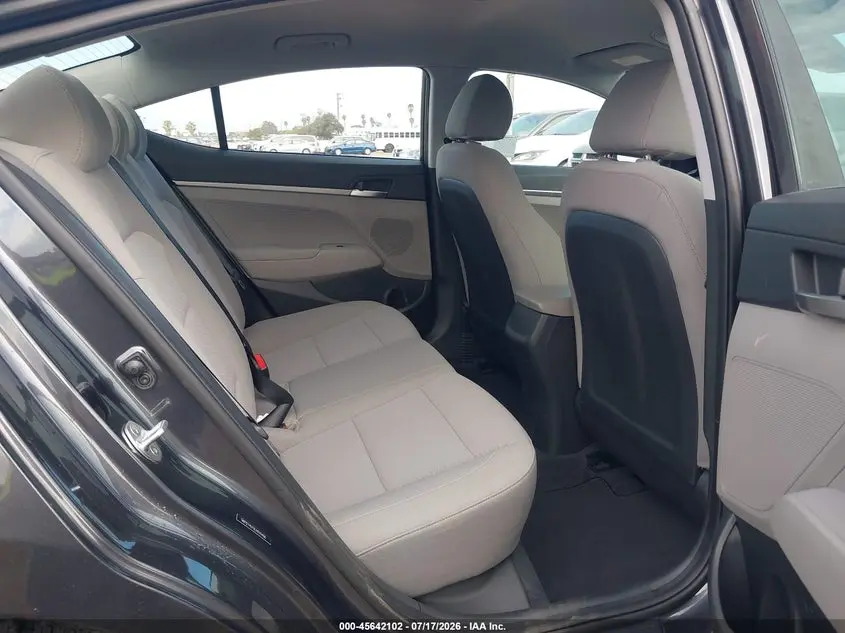 2020 HYUNDAI ELANTRA SE