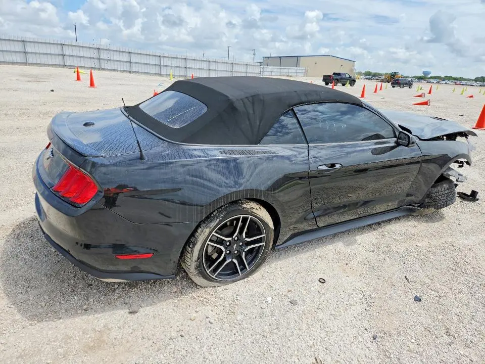 2019 FORD MUSTANG   