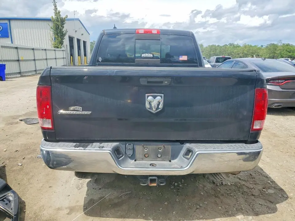 2014 RAM 1500 SLT  