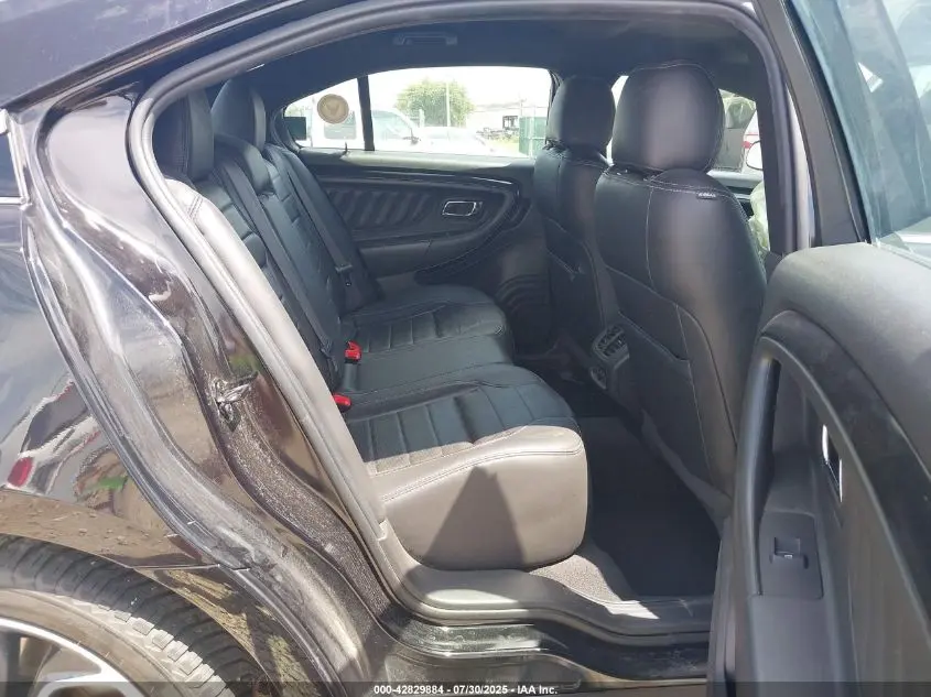 2019 FORD TAURUS SHO