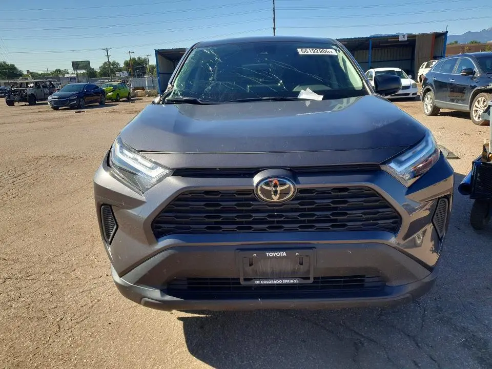 2023 TOYOTA RAV4 LE  