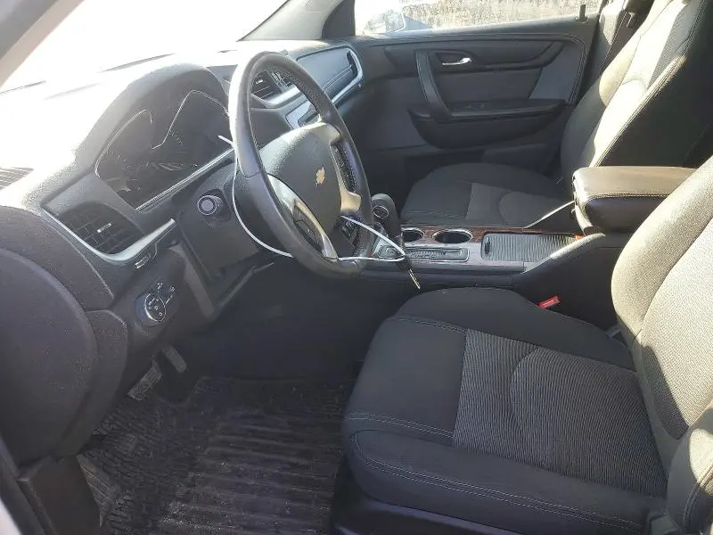 2013 CHEVROLET TRAVERSE LT  