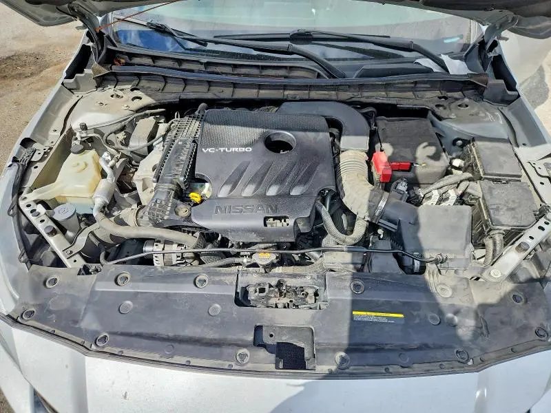 2021 NISSAN ALTIMA SR  