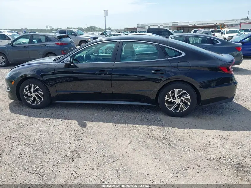 2021 HYUNDAI SONATA BLUE