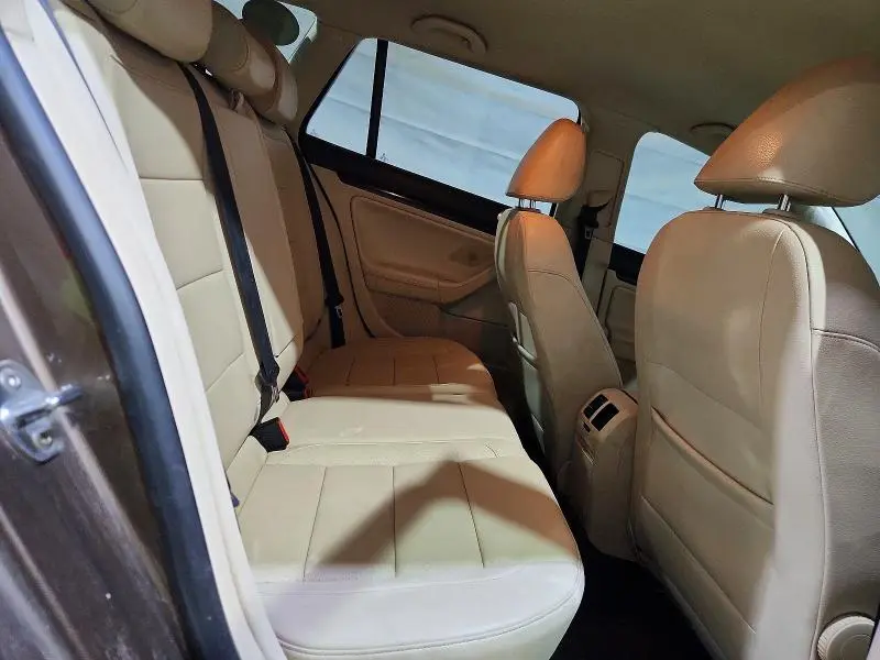 2013 VOLKSWAGEN JETTA TDI  