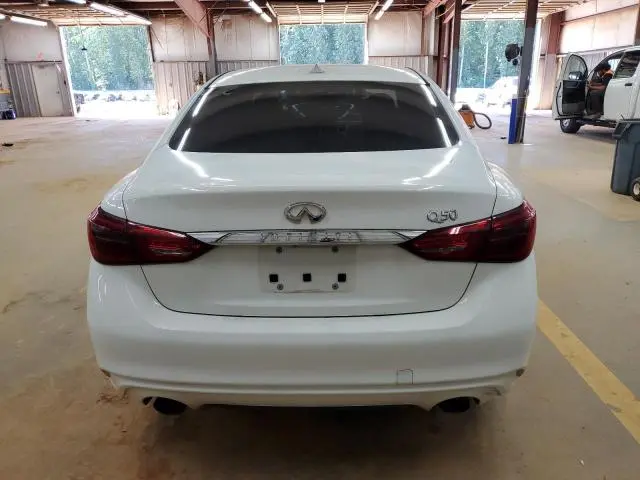 2018 INFINITI Q50 LUXE  