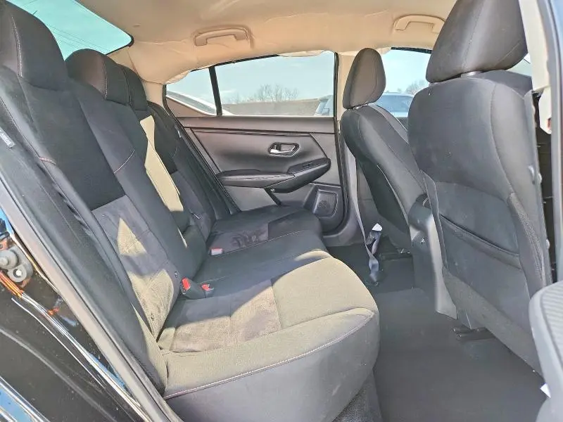 2022 NISSAN SENTRA SR  