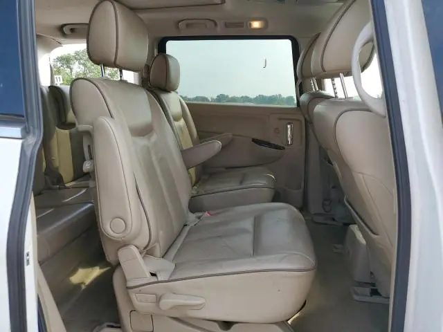 2012 NISSAN QUEST S  