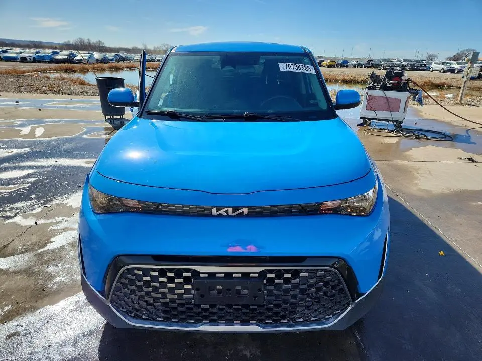 2024 KIA SOUL EX  