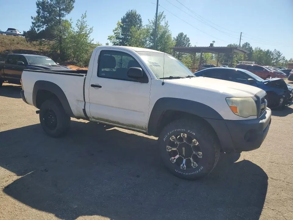 2011 TOYOTA TACOMA BASE  
