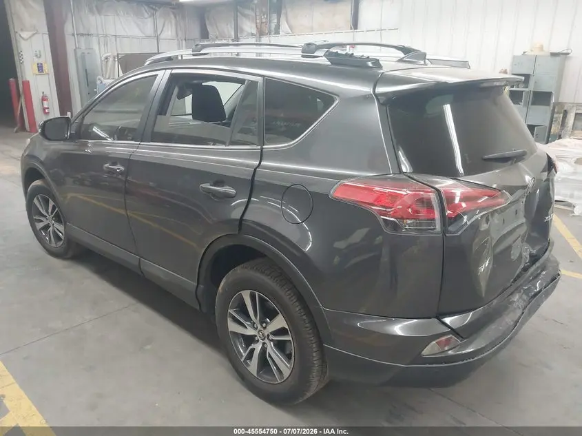 2018 TOYOTA RAV4 XLE