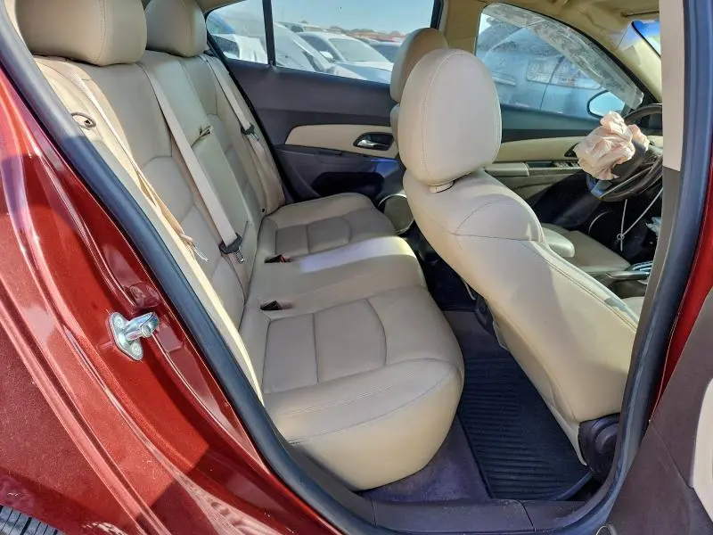 2012 CHEVROLET CRUZE LT  