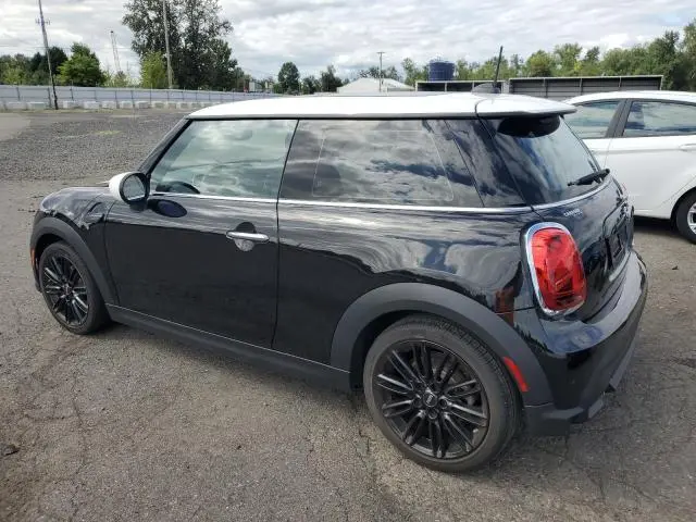 2022 MINI COOPER   
