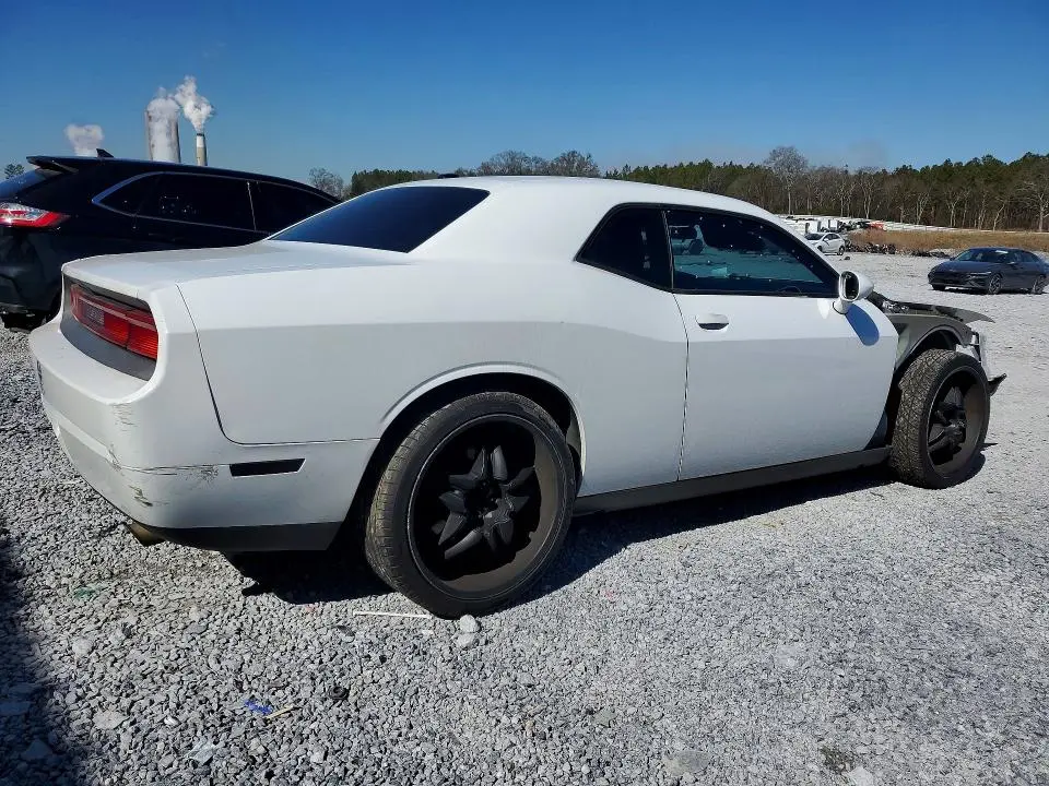 2012 DODGE CHALLENGER SXT  