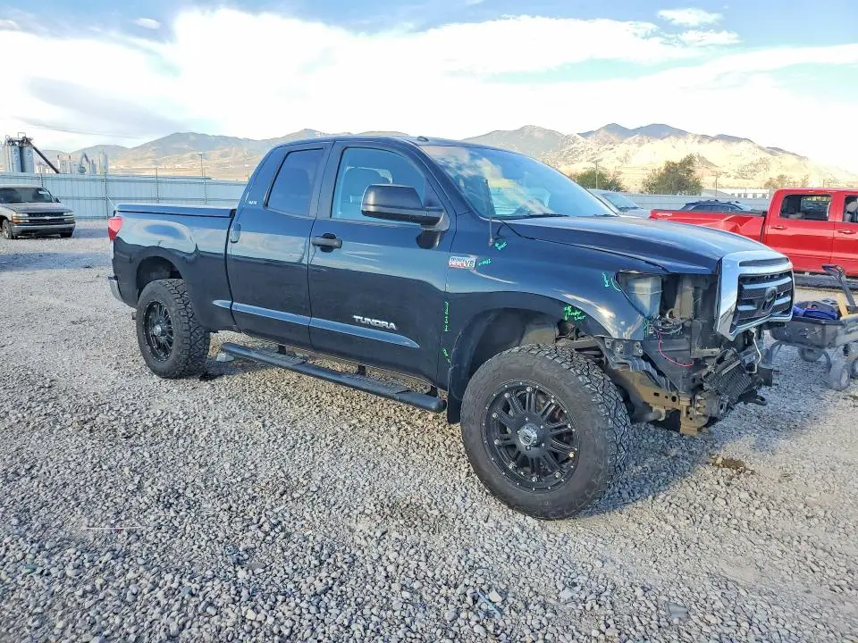 2010 TOYOTA TUNDRA DOUBLE CAB SR5  