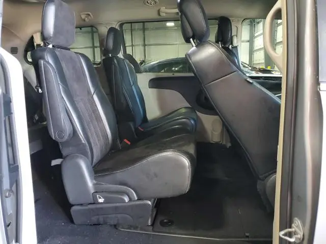 2014 CHRYSLER TOWN & COUNTRY TOURING L  