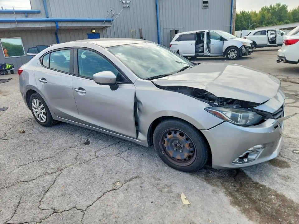 2015 MAZDA 3 SPORT  