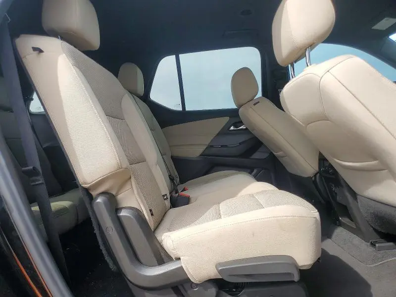 2022 CHEVROLET TRAVERSE LS  