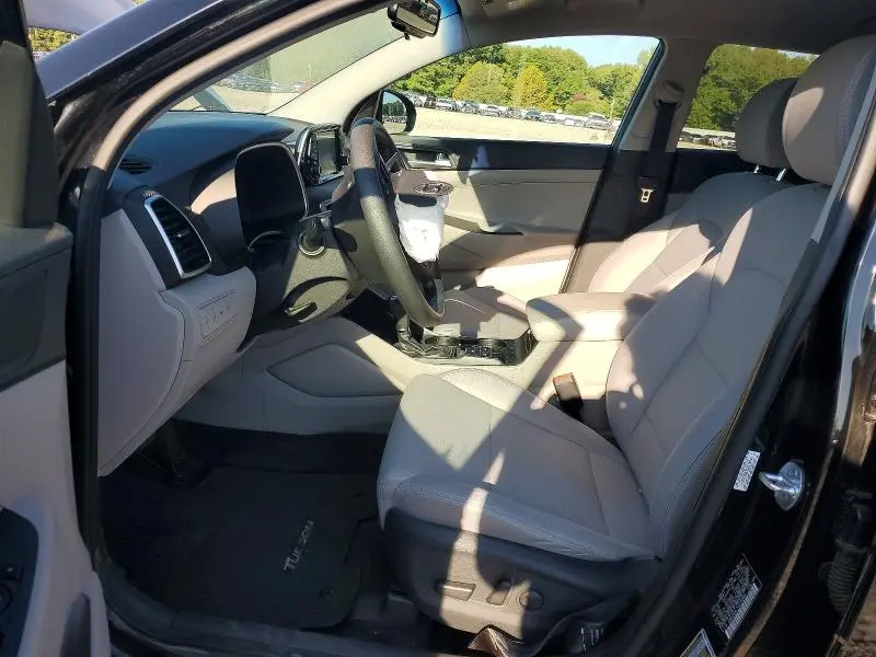 2020 HYUNDAI TUCSON SEL  