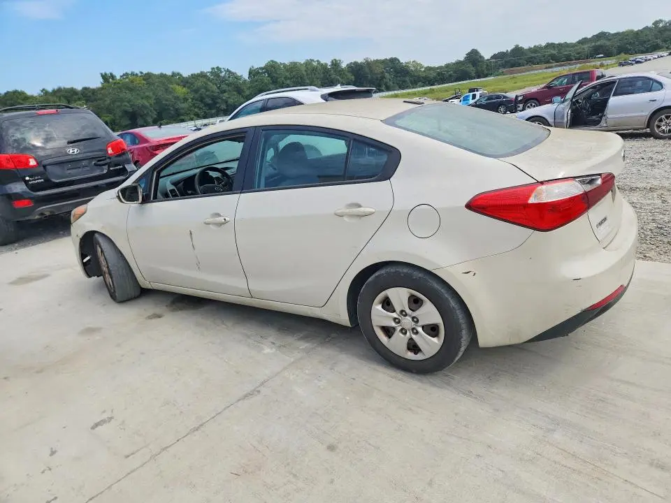 2015 KIA FORTE LX  