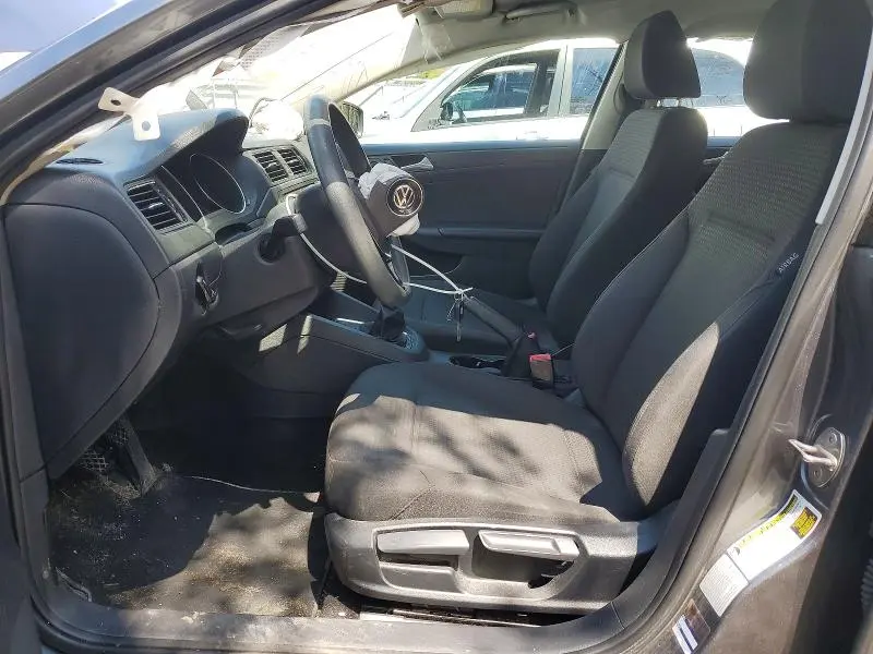 2015 VOLKSWAGEN JETTA BASE  