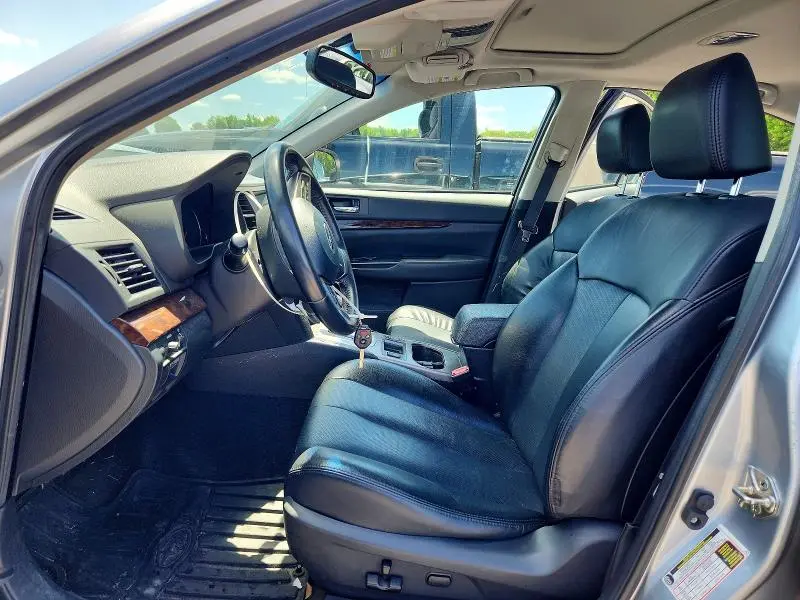 2013 SUBARU LEGACY 2.5I LIMITED  