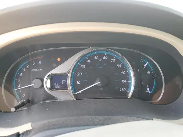 2011 TOYOTA SIENNA XLE  