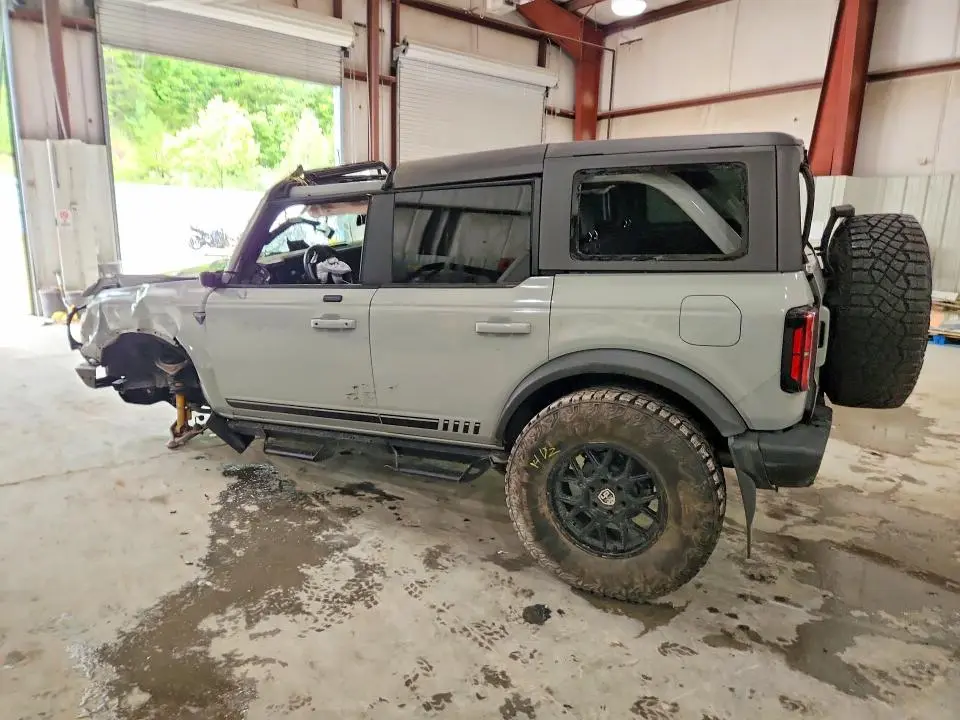 2021 FORD BRONCO FIRST EDITION  