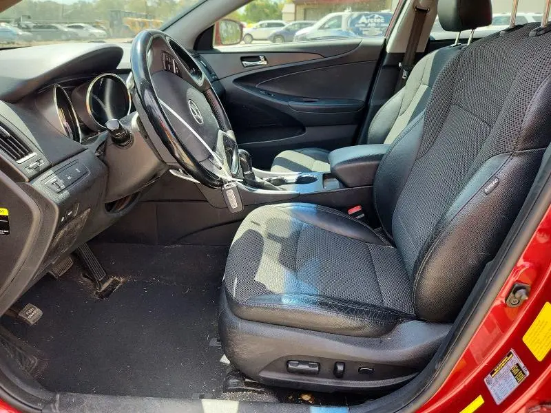 2012 HYUNDAI SONATA SE  