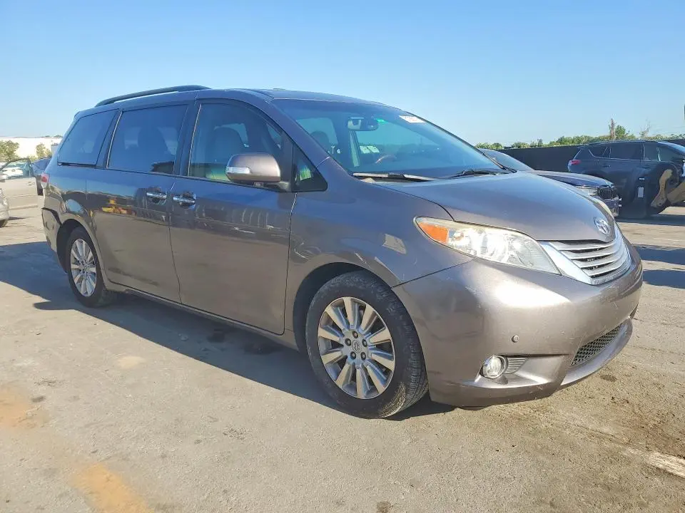 2014 TOYOTA SIENNA LIMITED 7-PASSENGER  